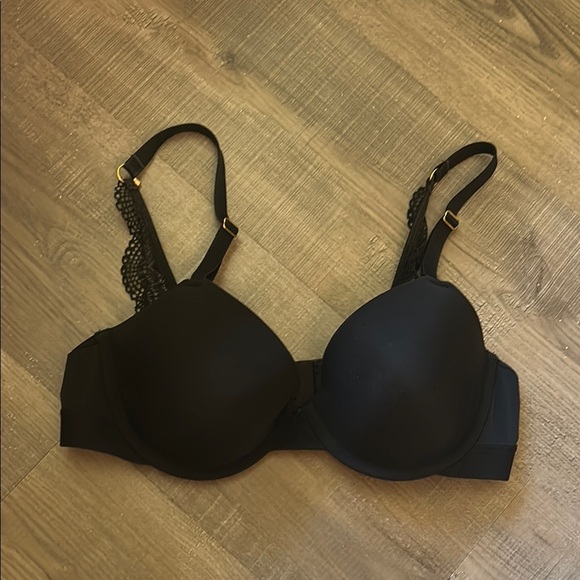Lively Black Everyday T-Shirt Bra - Picture 1 of 5